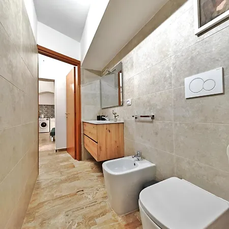 Zio Achille فندق مبيت وإفطار غالّيبولي